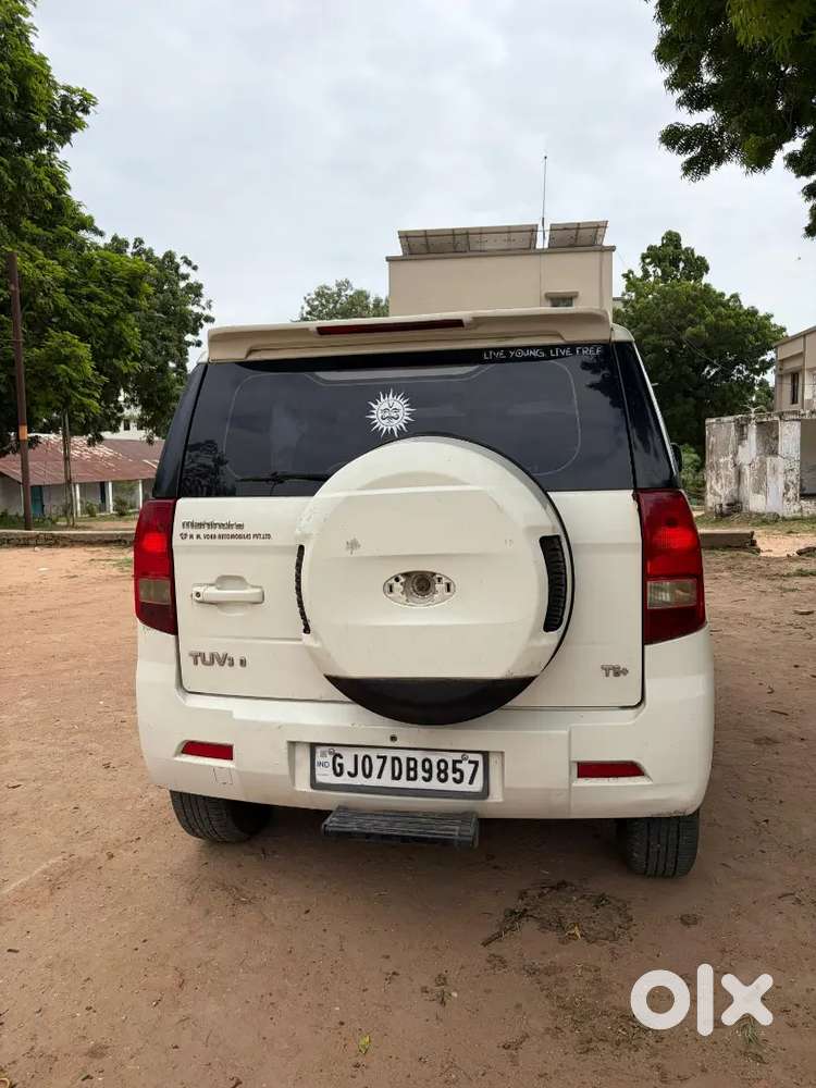 Mahindra Tuv 300 2019