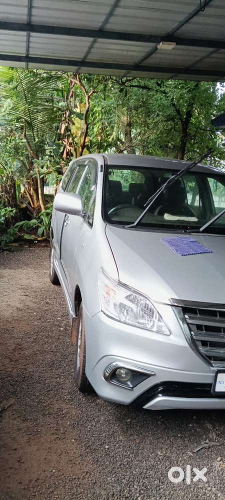 Toyota Innova Diesel 2013 3rd