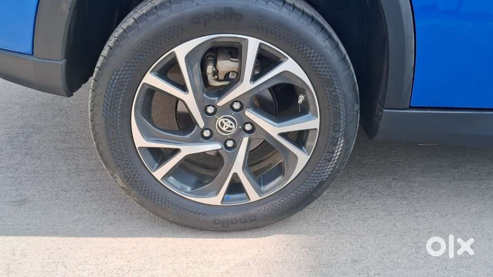 Toyota Urban Cruiser Hyryder 1.5 V Hybrid, 2024, Petrol