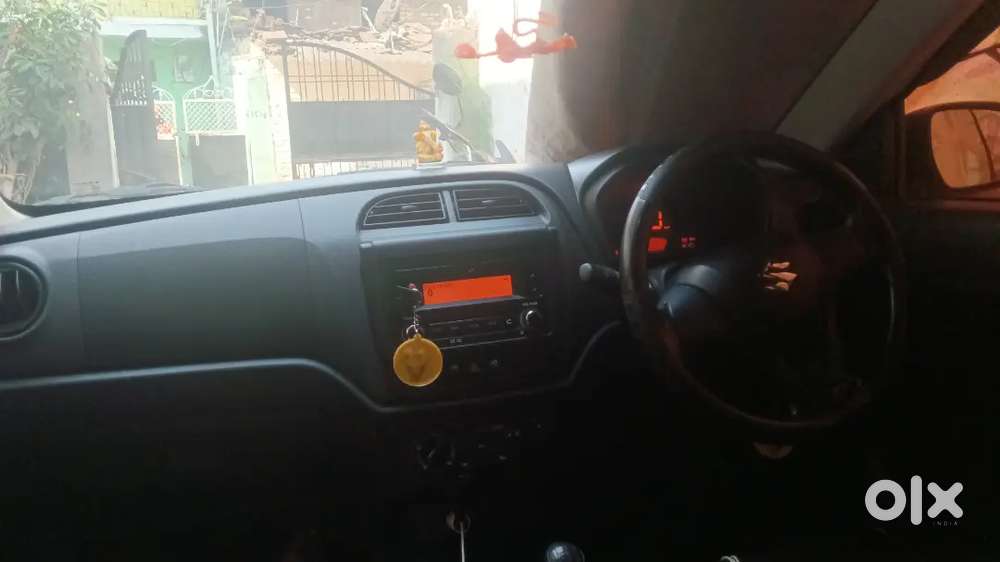 Maruti Suzuki Alto 2023 Petrol 1st Meter Running 32000
