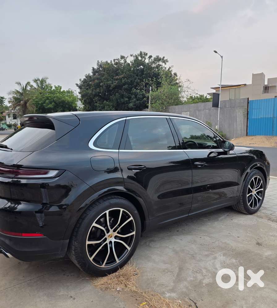 Porsche Cayenne, 2024, Petrol