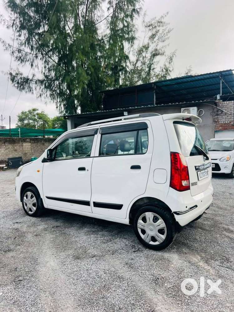 Maruti Suzuki Wagon R Vxi Amt Opt, 2018, Petrol