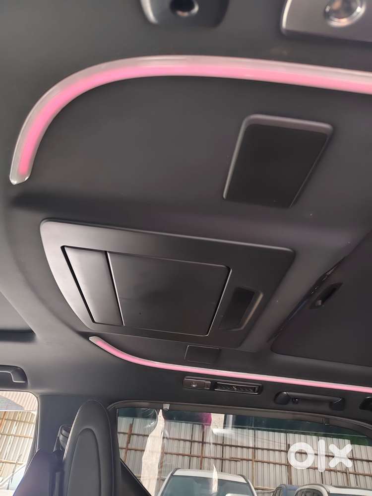 Toyota Vellfire 2.5 Hybrid, 2022, Petrol