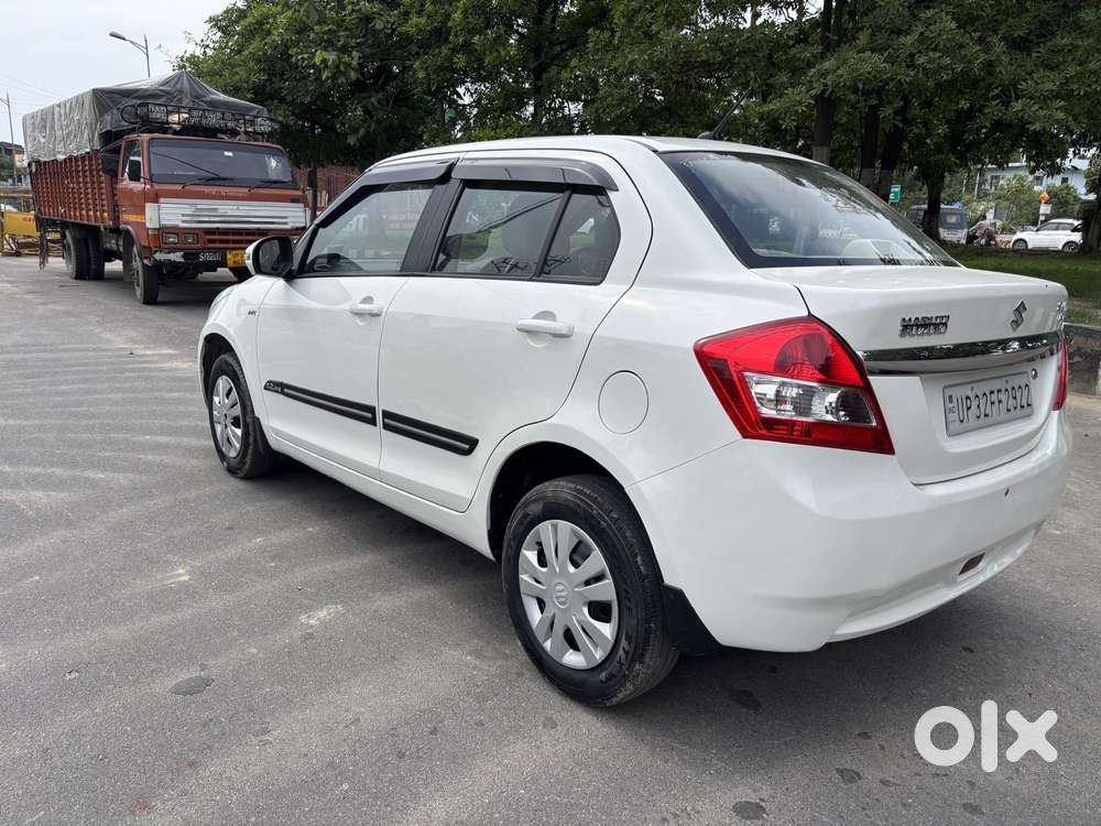 Maruti Suzuki Swift Dzire 1.2 Vxi Bsiv, 2014, Petrol