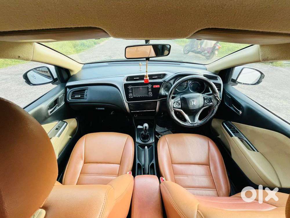 Honda City, 2015, Petrol
