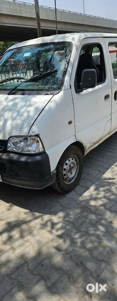 Maruti Suzuki Eeco 2016