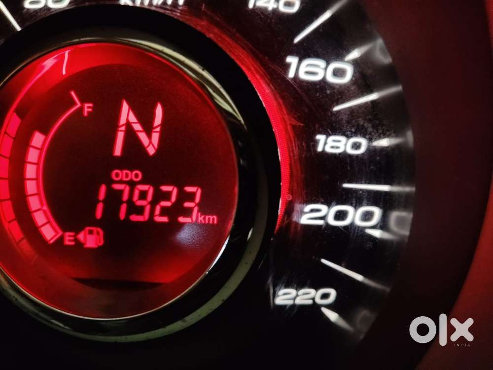 Mahindra Xuv500 Diesel 2014