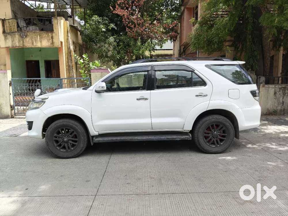 Toyota Fortuner, 2015, Diesel