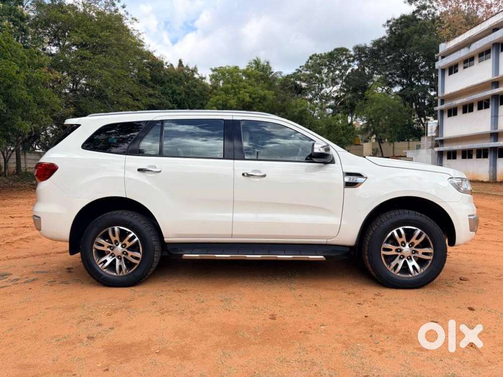 Ford Endeavour 2.2 Titanium 4x2 At, 2018, Diesel
