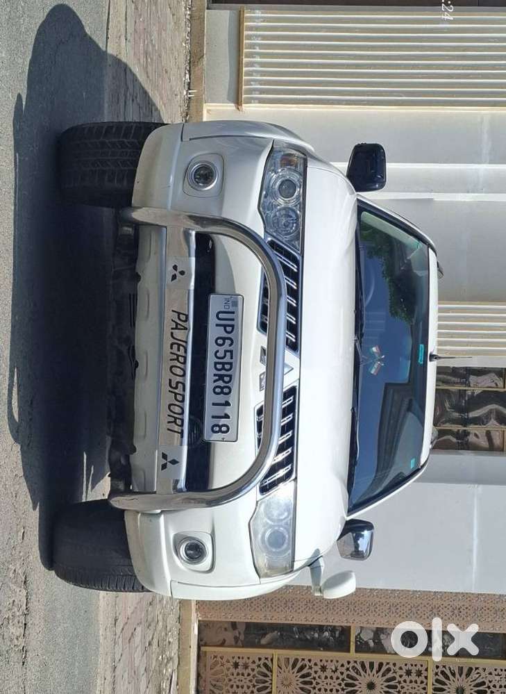 Mitsubishi Pajero Sport 2.5 Manual, 2014, Diesel