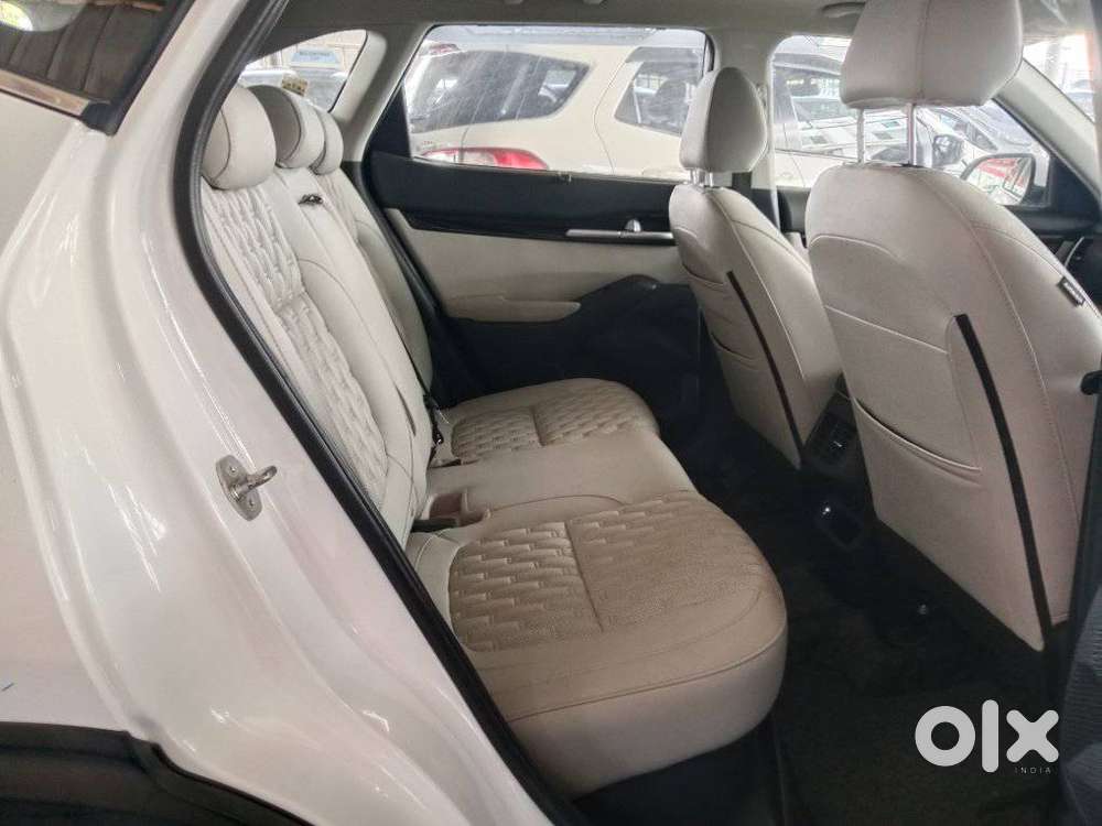 Kia Seltos, 2023, Petrol