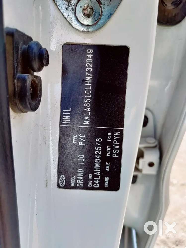 Hyundai Grand I10 2017 Cng & Hybrids Well Maintained