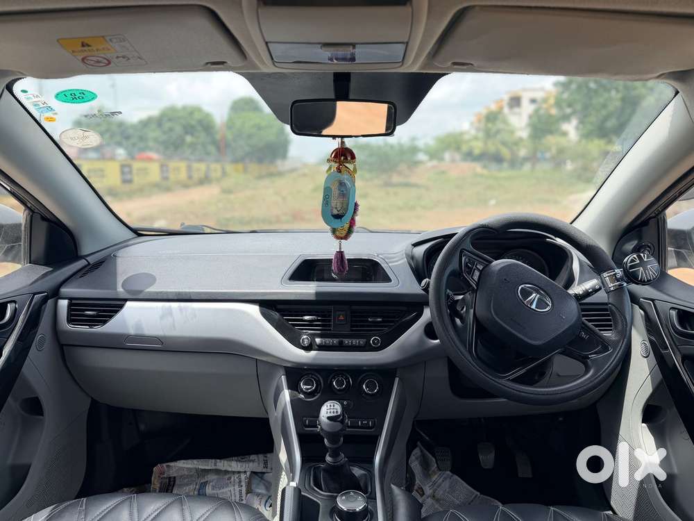 Tata Nexon 1.5 Revotorq Xm, 2018, Diesel