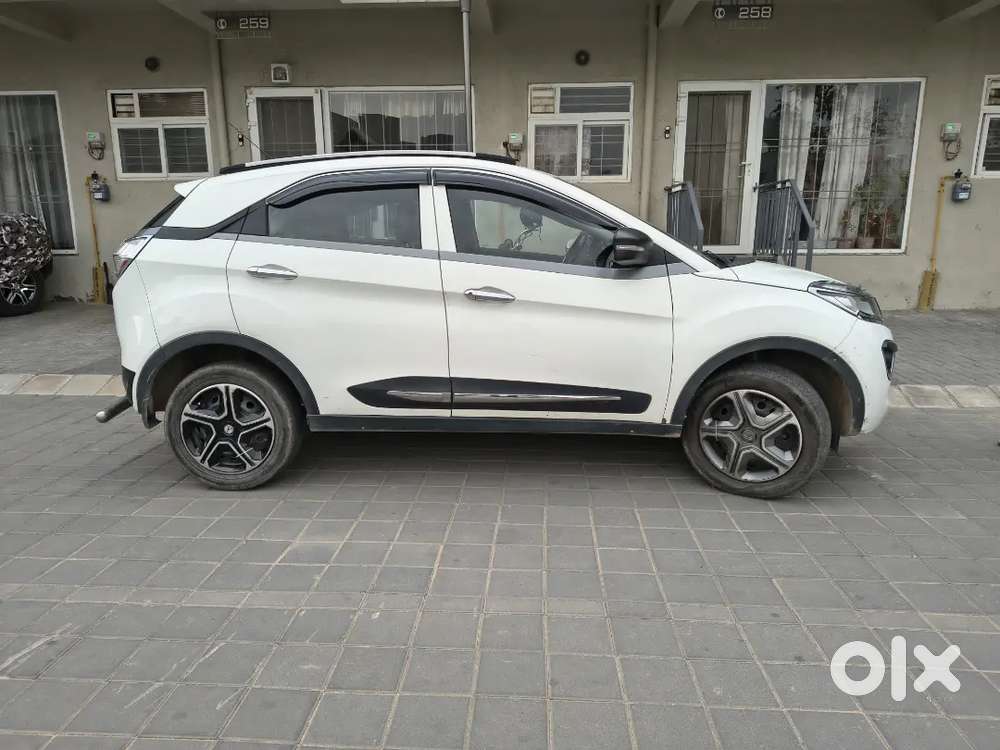 Tata Nexon 2019 Petrol Well Maintained