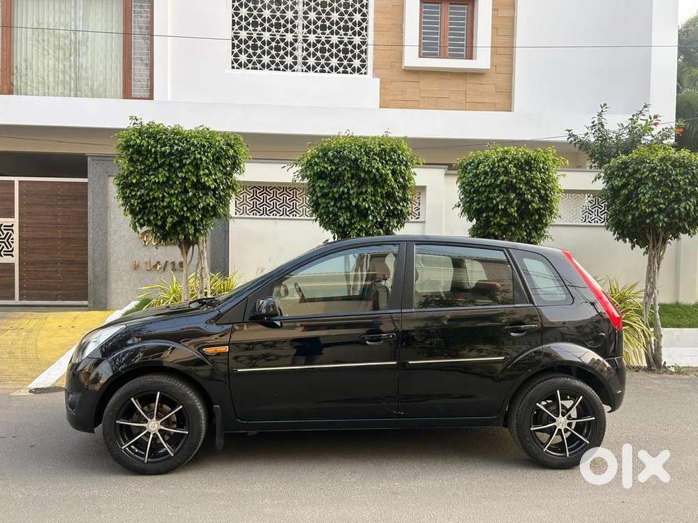 Ford Petrol Car Sale