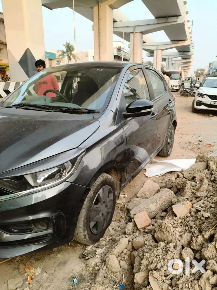 Tata Tiago 2025 Petrol 22319 Km Driven