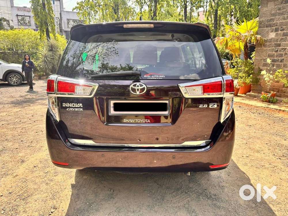 Toyota Innova Crysta 2.8z Automatic, 2017, Diesel