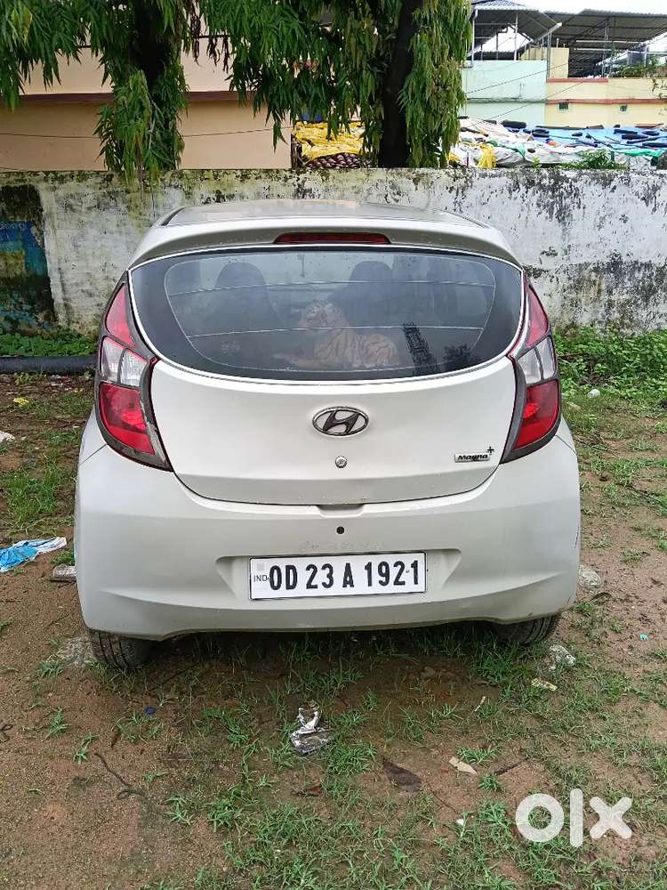 Hyundai Eon Magna 2013 Petrol