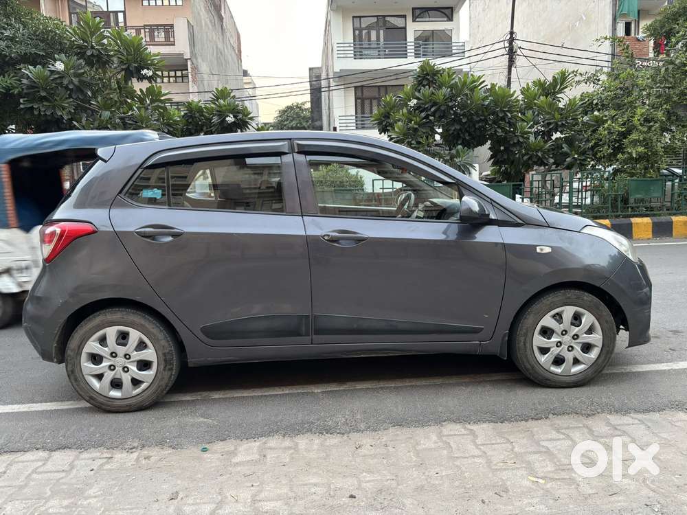 Hyundai Grand I10 Magna Blue Drive, 2016, Cng & Hybrids