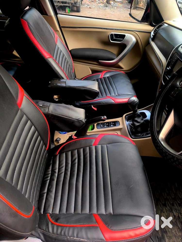 Mahindra Tuv 300 T10, 2018, Diesel