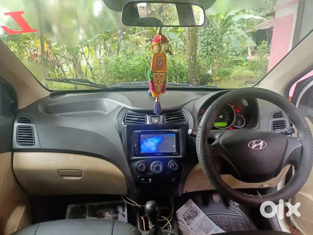 Hyundai Eon Magna+ 2012