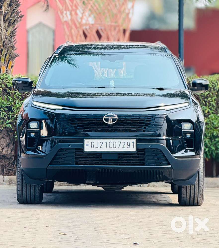 Tata Safari Adventure Plus Dark Edition, 2023, Diesel