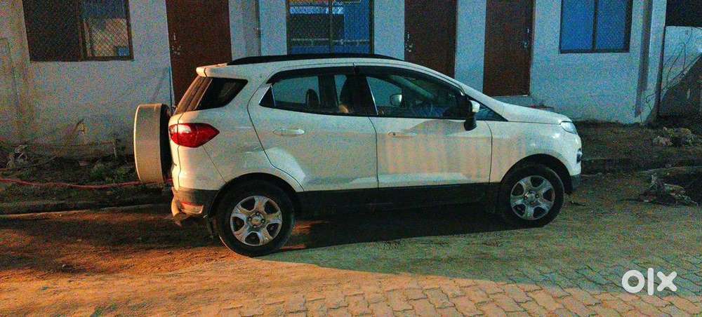 Ford Diesel Car 2015 Km Driven