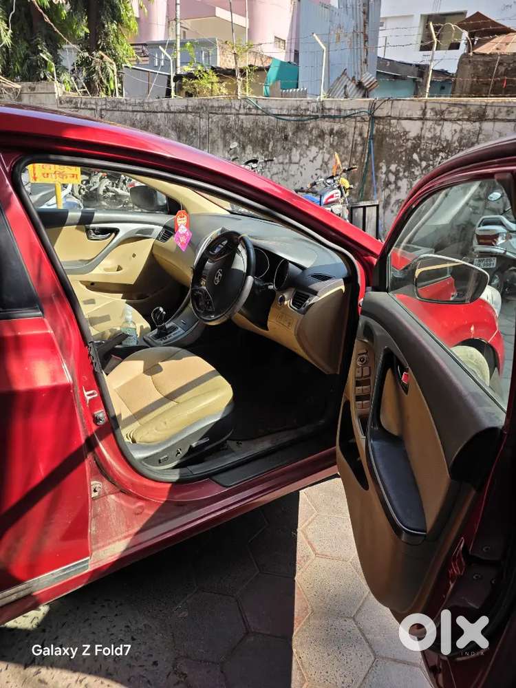 Hyundai Elantra 2014 Diesel 106000 Km Driven