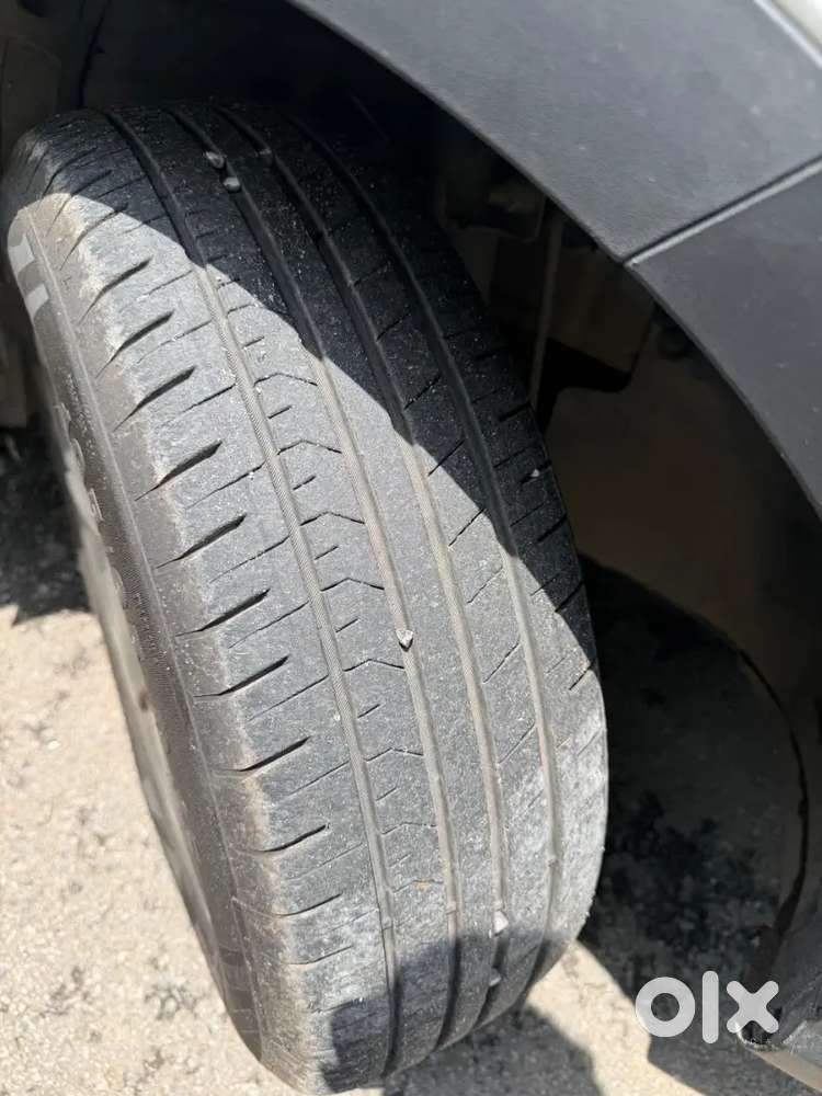 Hyundai Venue Petrol Manual 2024