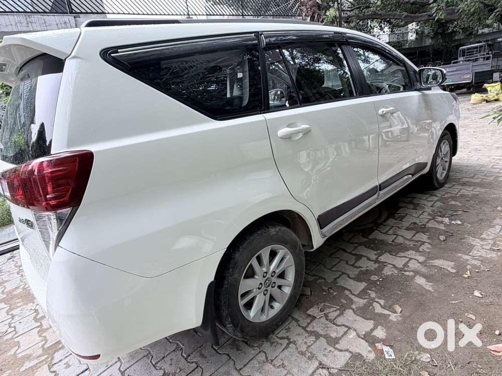 Toyota Innova Crysta 2.8 Gx At, 2018, Diesel