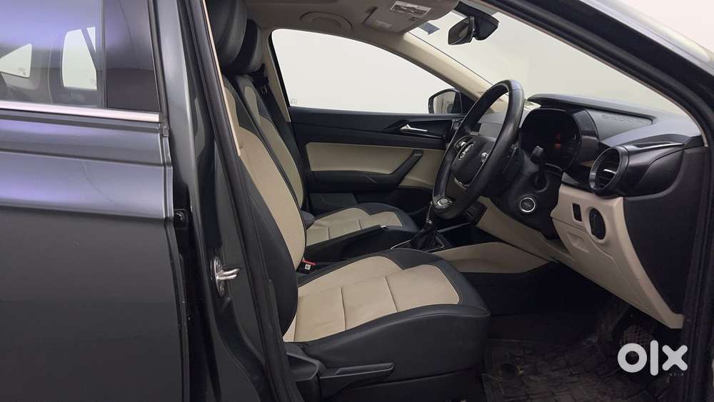 Skoda Slavia Style 1.5l Tsi Dsg, 2022, Petrol