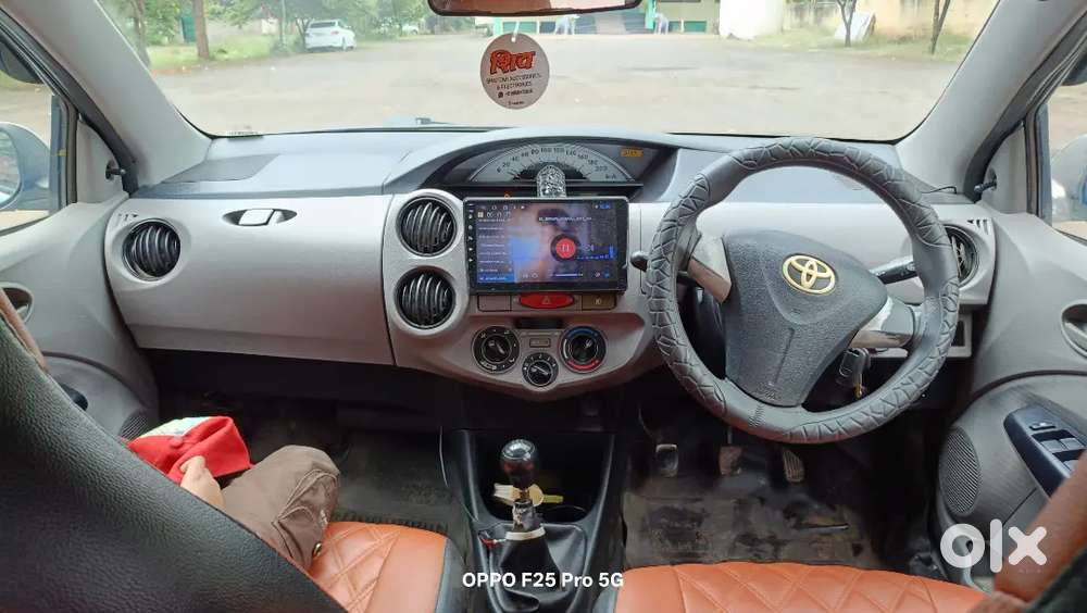 Toyota Etios 2011 Petrol 98000 Km Driven