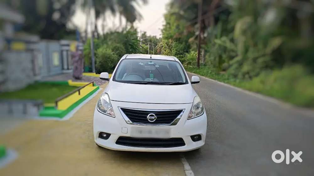 Nissan Sunny 2015 Petrol Well Maintained