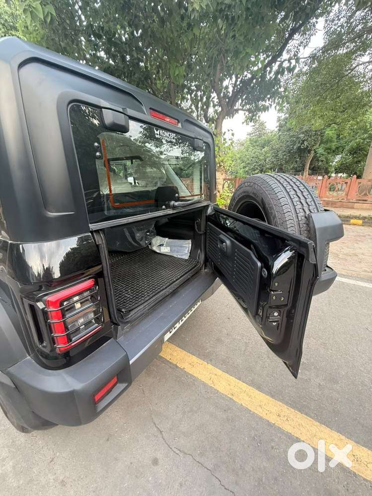 Mahindra Thar Roxx Mx5 Rwd At, 2025, Petrol
