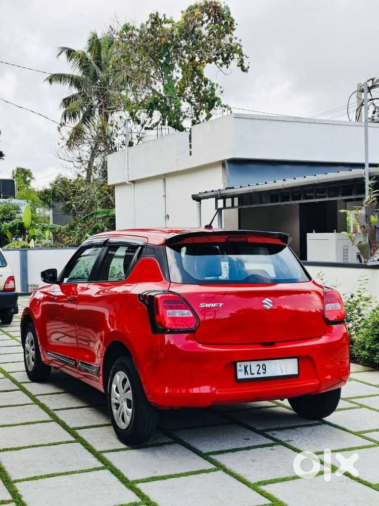 Maruti Suzuki Swift 2018 Amt Vxi, 2021, Petrol