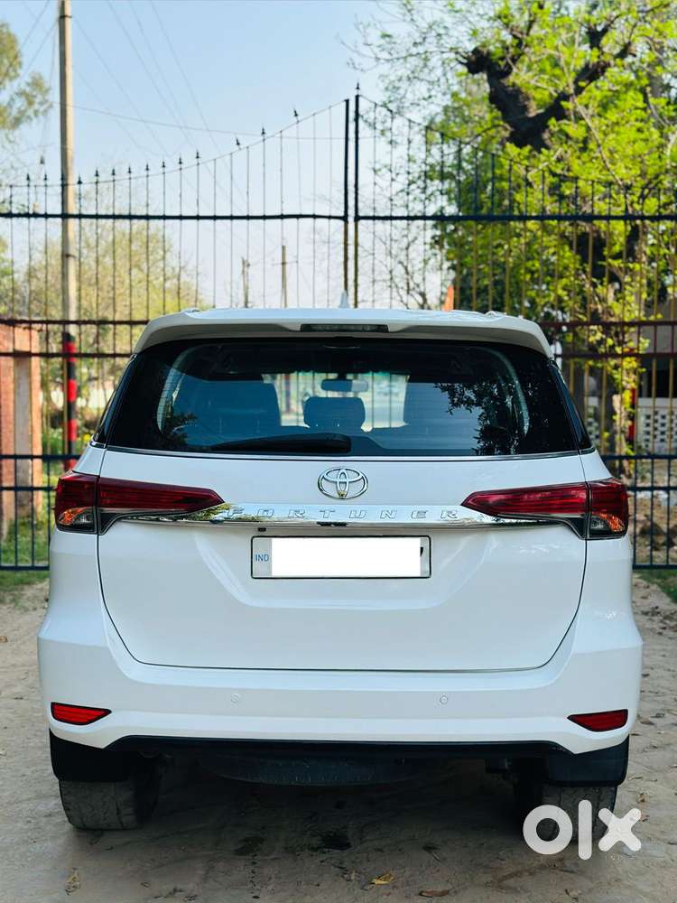 Toyota Fortuner 4x2 At 2.8 Diesel, 2017, Diesel