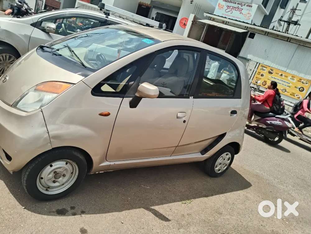 Tata Nano 2012