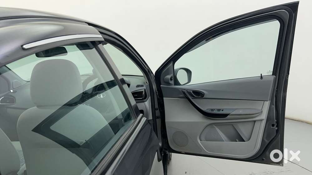 Tata Tigor Xz Cng, 2022, Cng & Hybrids