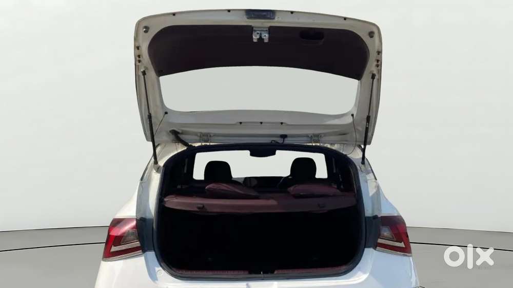 Hyundai New I20 1.2 Asta (o) Mt, 2021, Petrol