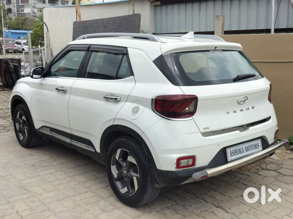 Hyundai Venue 1.5 Crdi Sx (o), 2022, Diesel