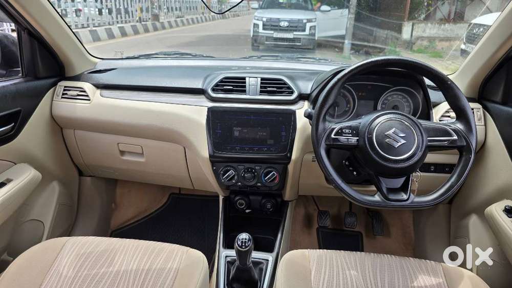 Maruti Suzuki Dzire 1.2 Vxi, 2022, Petrol