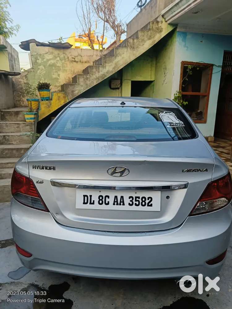 Hyundai Verna 2012