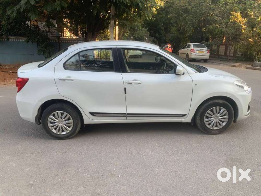 Maruti Suzuki Swift Dzire 1.2 Vxi Bsiv, 2018, Petrol