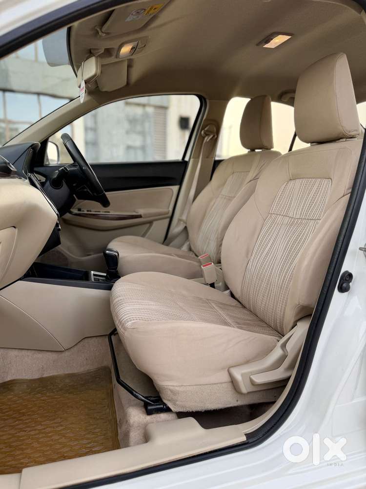 Maruti Suzuki Swift Dzire Zdi + Amt, 2017, Diesel