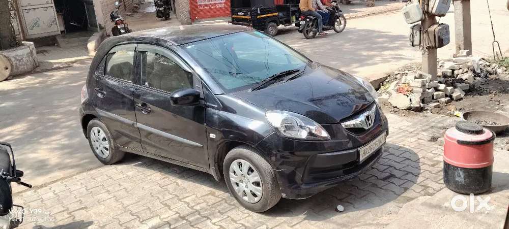 Honda Brio Petrol Mt 2014