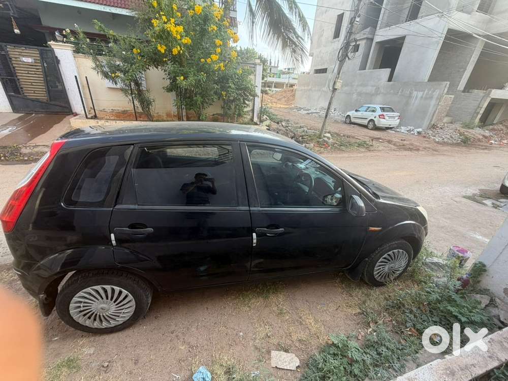 Ford Figo Petrol 2011