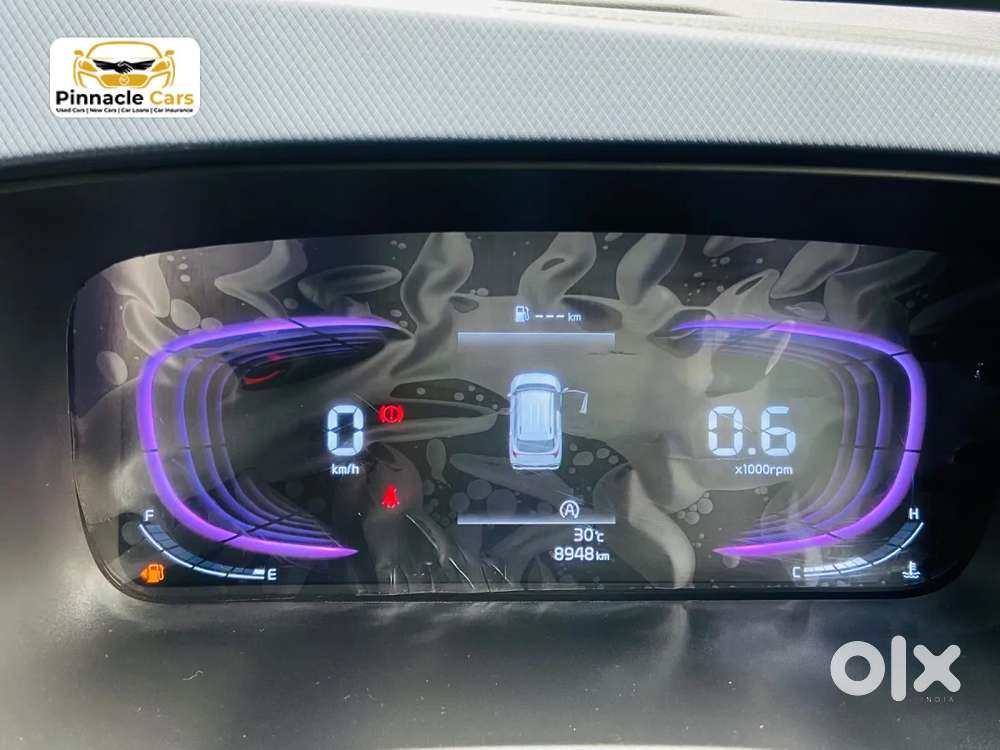 Kia Carens, 2025, Petrol