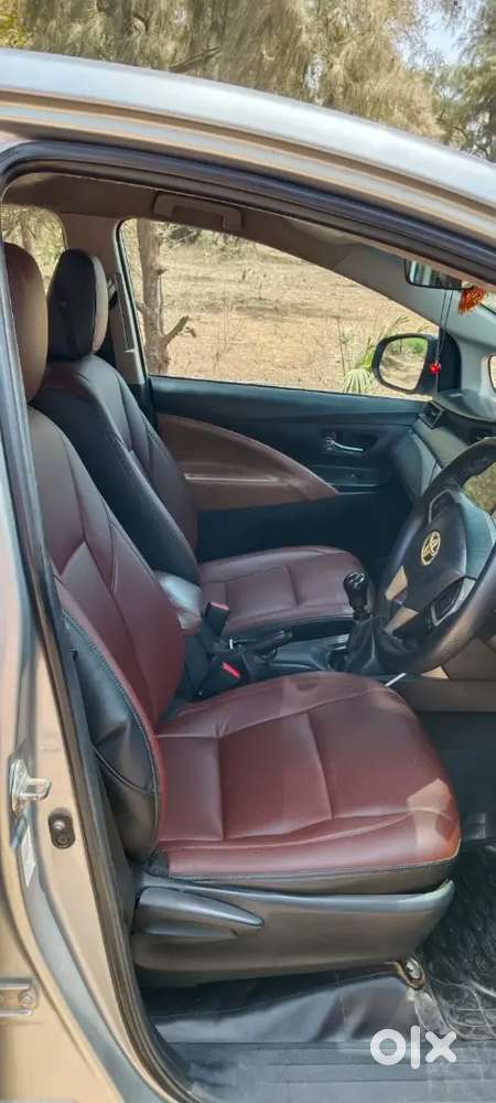 Toyota Innova Crysta 2017 Diesel 251000 Km Driven