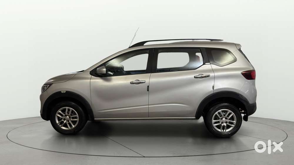 Renault Triber Rxt, 2019, Petrol