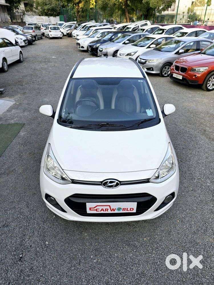 Hyundai Grand I10 Sportz Edition, 2016, Petrol